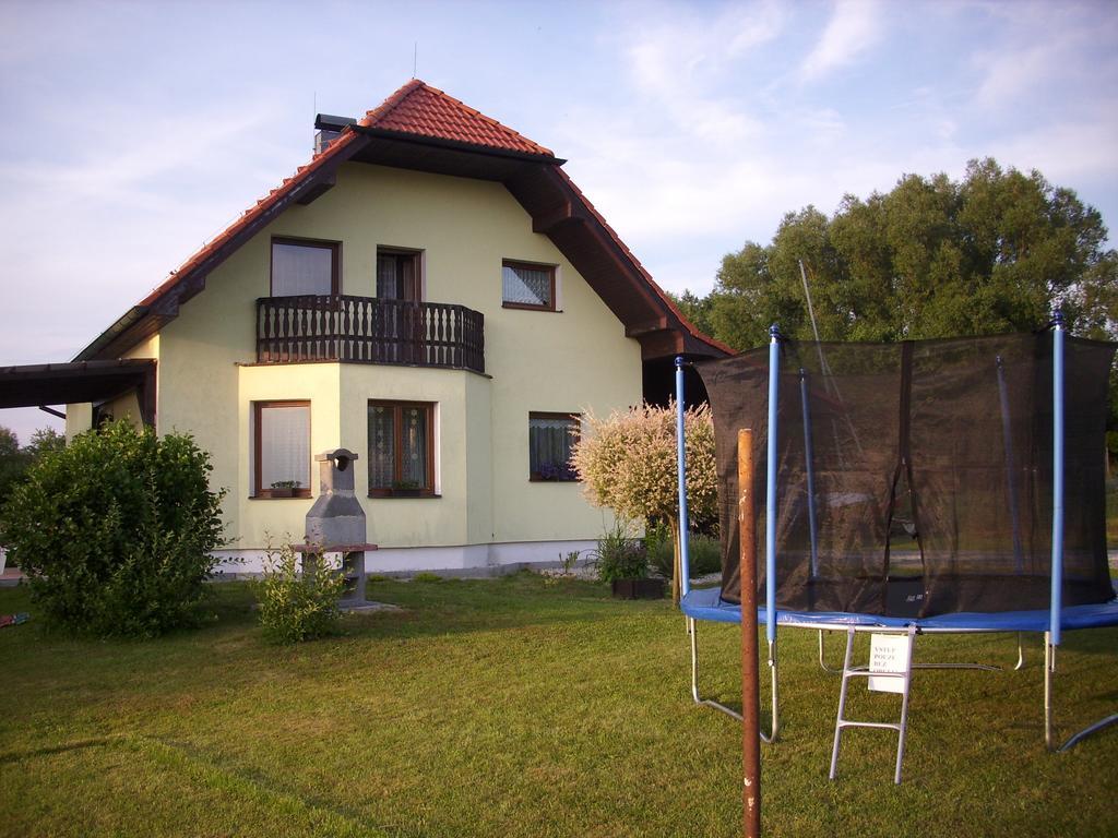 Jesenice  Penzion Jesenice المظهر الخارجي الصورة