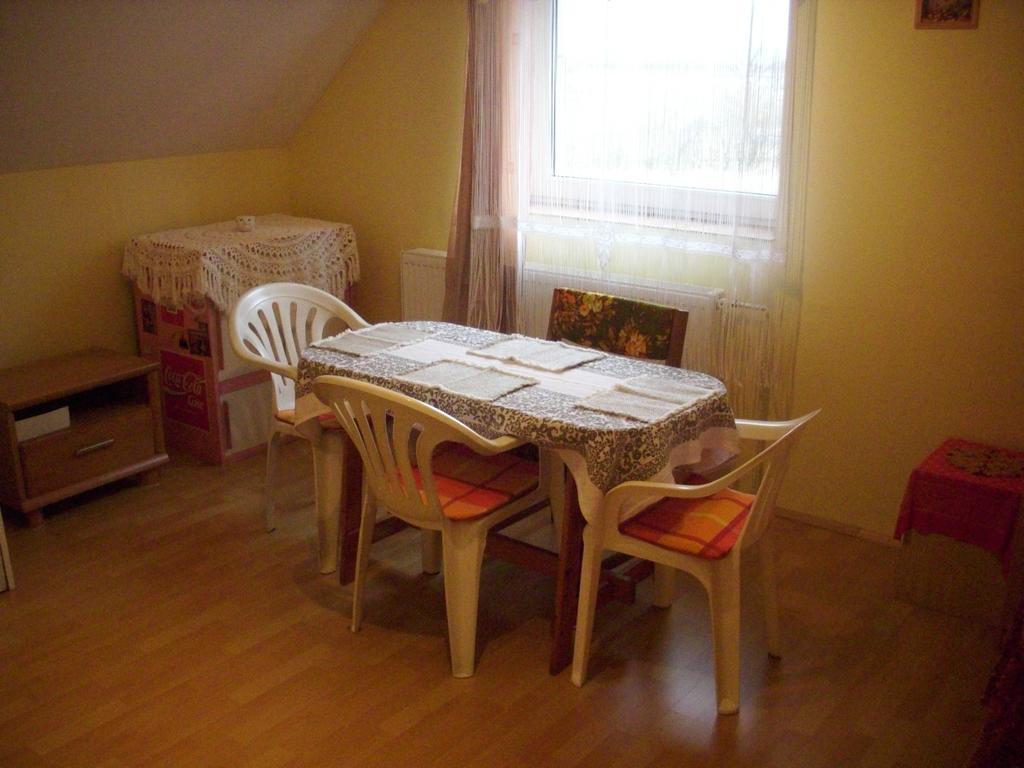 Jesenice  Penzion Jesenice المظهر الخارجي الصورة